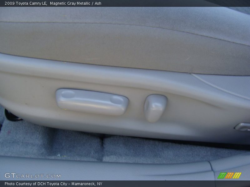 Magnetic Gray Metallic / Ash 2009 Toyota Camry LE