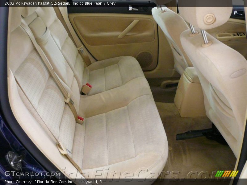 Indigo Blue Pearl / Grey 2003 Volkswagen Passat GLS Sedan