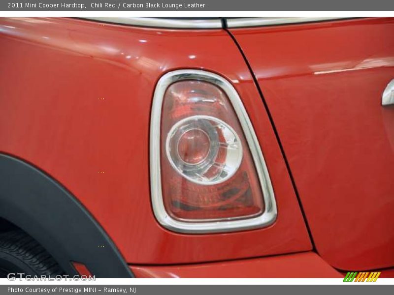 Chili Red / Carbon Black Lounge Leather 2011 Mini Cooper Hardtop
