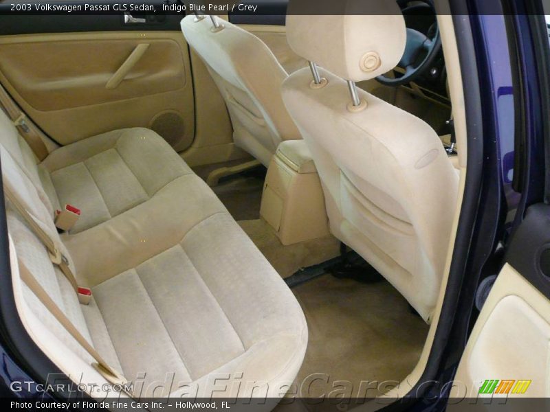 Indigo Blue Pearl / Grey 2003 Volkswagen Passat GLS Sedan