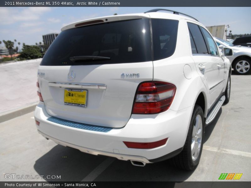 Arctic White / Cashmere 2011 Mercedes-Benz ML 350 4Matic