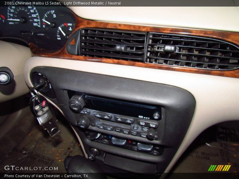 Light Driftwood Metallic / Neutral 2001 Chevrolet Malibu LS Sedan