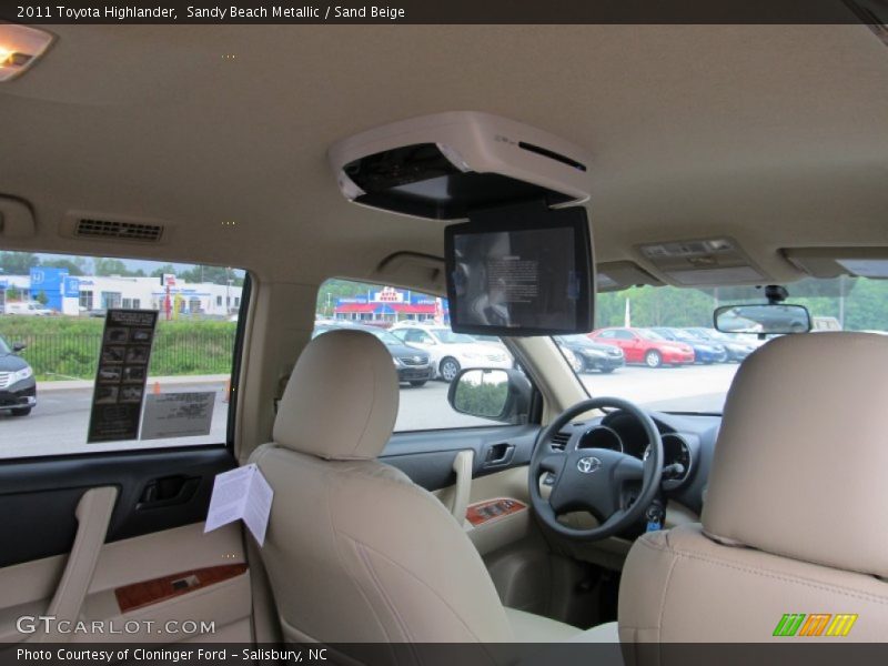 Sandy Beach Metallic / Sand Beige 2011 Toyota Highlander