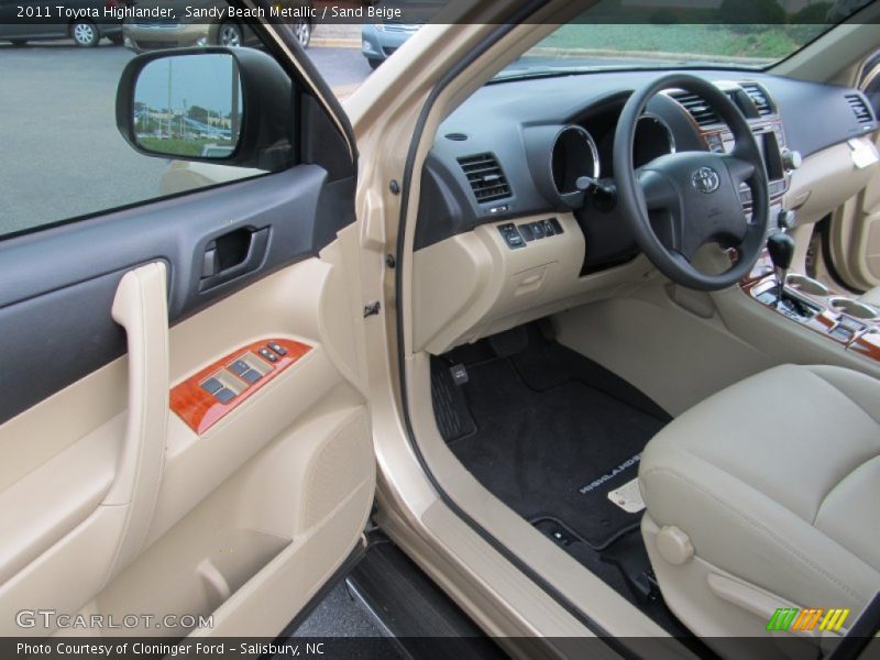 Sandy Beach Metallic / Sand Beige 2011 Toyota Highlander