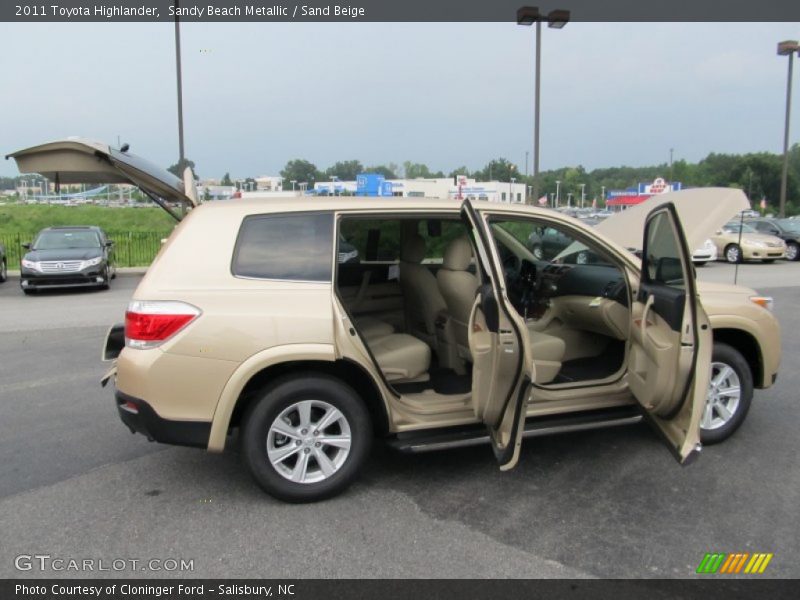 Sandy Beach Metallic / Sand Beige 2011 Toyota Highlander