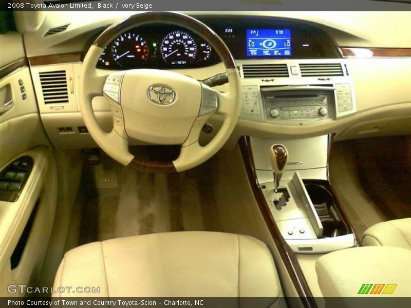 Black / Ivory Beige 2008 Toyota Avalon Limited