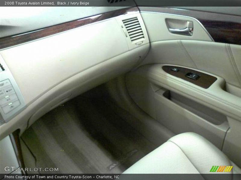 Black / Ivory Beige 2008 Toyota Avalon Limited