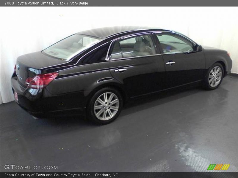 Black / Ivory Beige 2008 Toyota Avalon Limited