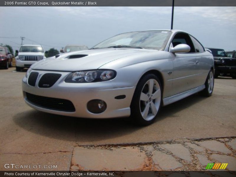 Front 3/4 View of 2006 GTO Coupe