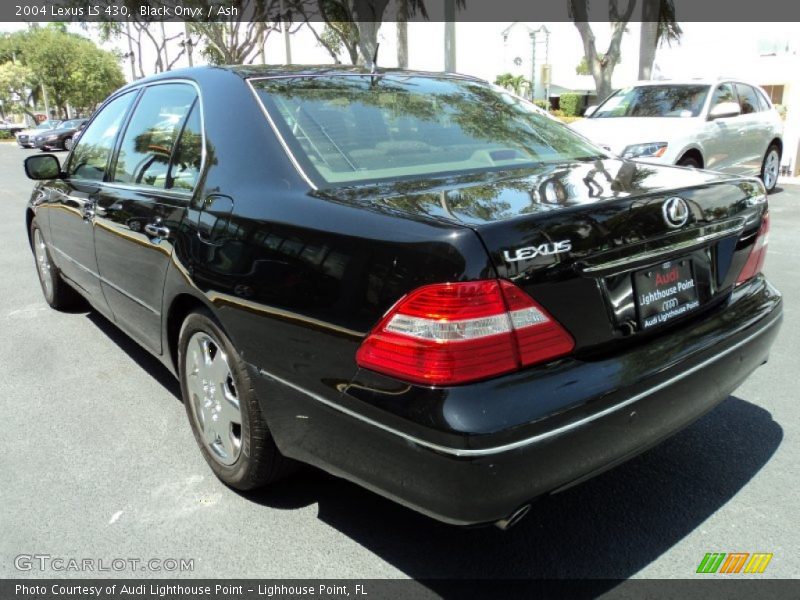 Black Onyx / Ash 2004 Lexus LS 430