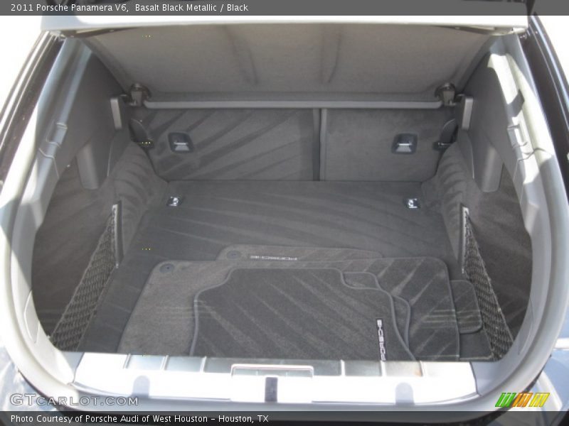 Basalt Black Metallic / Black 2011 Porsche Panamera V6