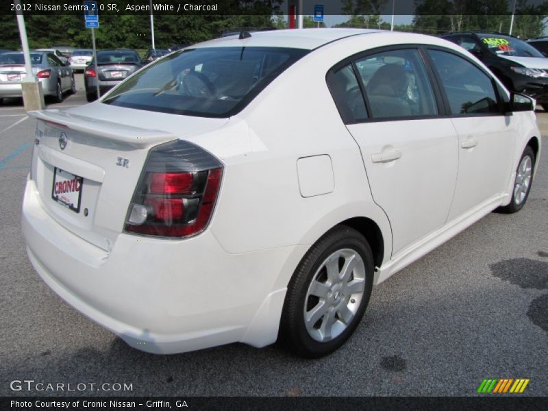 Aspen White / Charcoal 2012 Nissan Sentra 2.0 SR