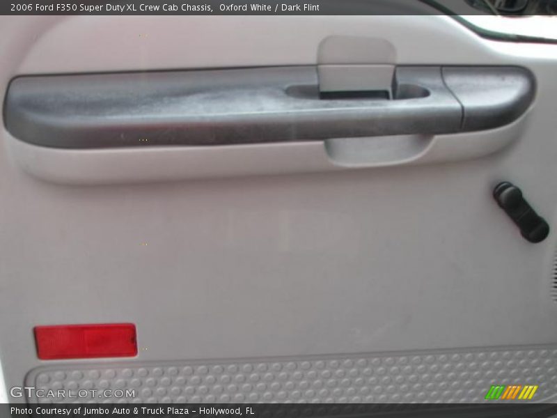 Oxford White / Dark Flint 2006 Ford F350 Super Duty XL Crew Cab Chassis