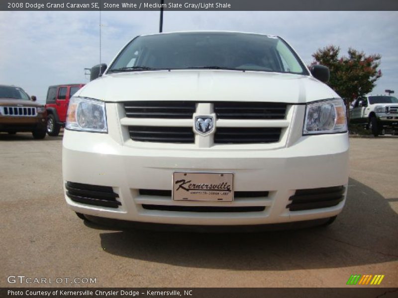 Stone White / Medium Slate Gray/Light Shale 2008 Dodge Grand Caravan SE
