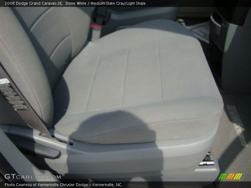 Stone White / Medium Slate Gray/Light Shale 2008 Dodge Grand Caravan SE