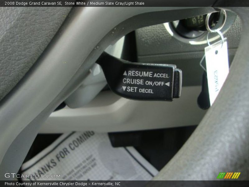 Stone White / Medium Slate Gray/Light Shale 2008 Dodge Grand Caravan SE