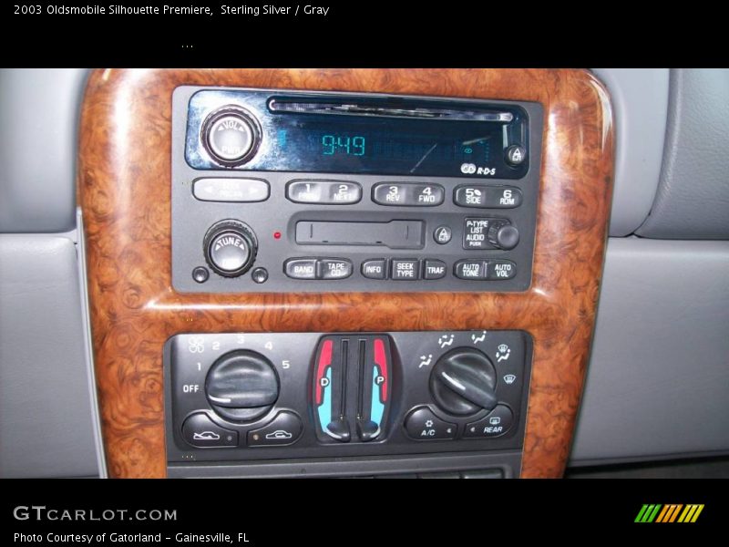 Sterling Silver / Gray 2003 Oldsmobile Silhouette Premiere