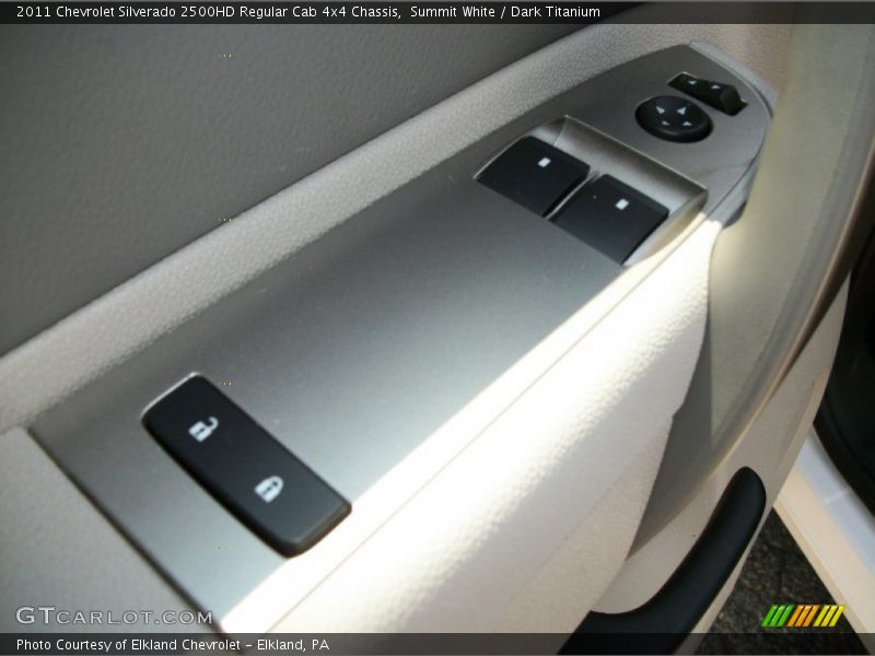 Summit White / Dark Titanium 2011 Chevrolet Silverado 2500HD Regular Cab 4x4 Chassis