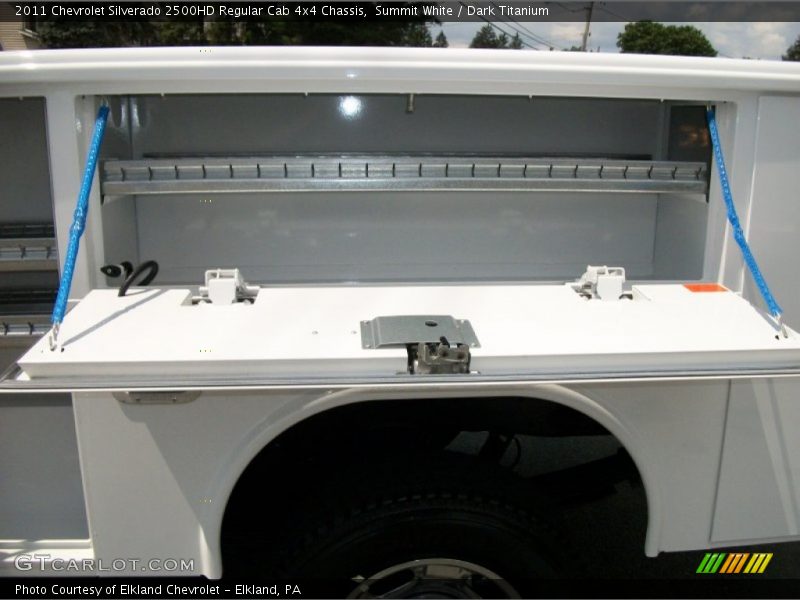 Summit White / Dark Titanium 2011 Chevrolet Silverado 2500HD Regular Cab 4x4 Chassis