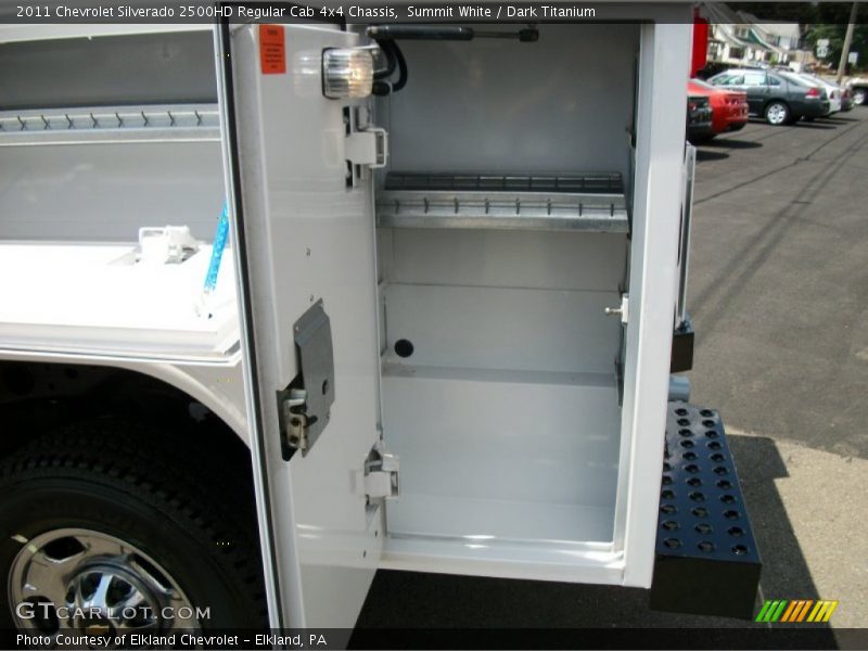 Summit White / Dark Titanium 2011 Chevrolet Silverado 2500HD Regular Cab 4x4 Chassis