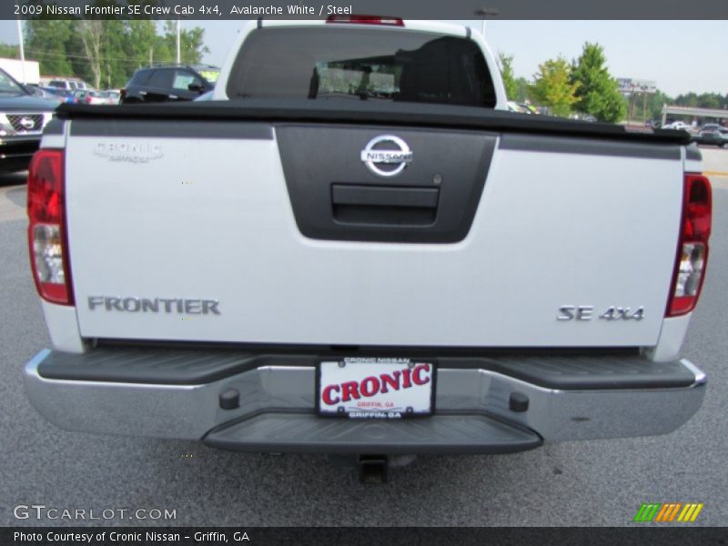 Avalanche White / Steel 2009 Nissan Frontier SE Crew Cab 4x4