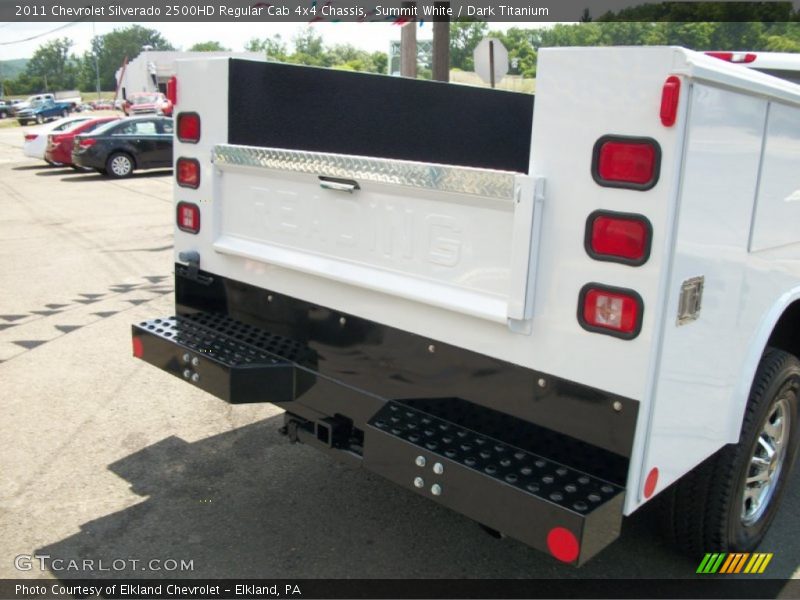 Summit White / Dark Titanium 2011 Chevrolet Silverado 2500HD Regular Cab 4x4 Chassis