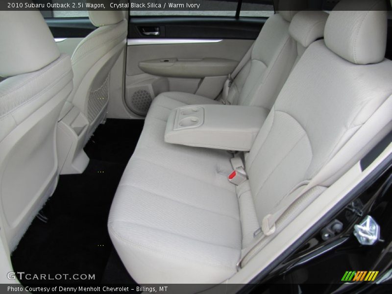Crystal Black Silica / Warm Ivory 2010 Subaru Outback 2.5i Wagon