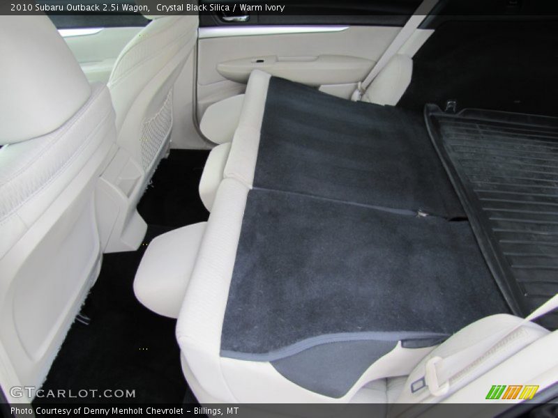 Crystal Black Silica / Warm Ivory 2010 Subaru Outback 2.5i Wagon