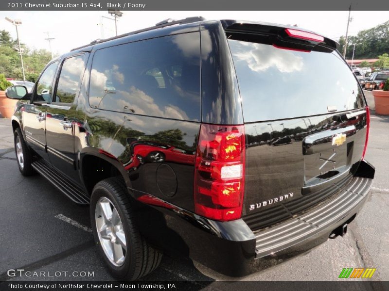 Black / Ebony 2011 Chevrolet Suburban LS 4x4