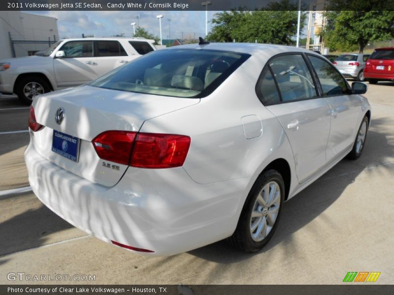 Candy White / Cornsilk Beige 2011 Volkswagen Jetta SE Sedan