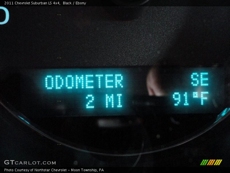 Black / Ebony 2011 Chevrolet Suburban LS 4x4