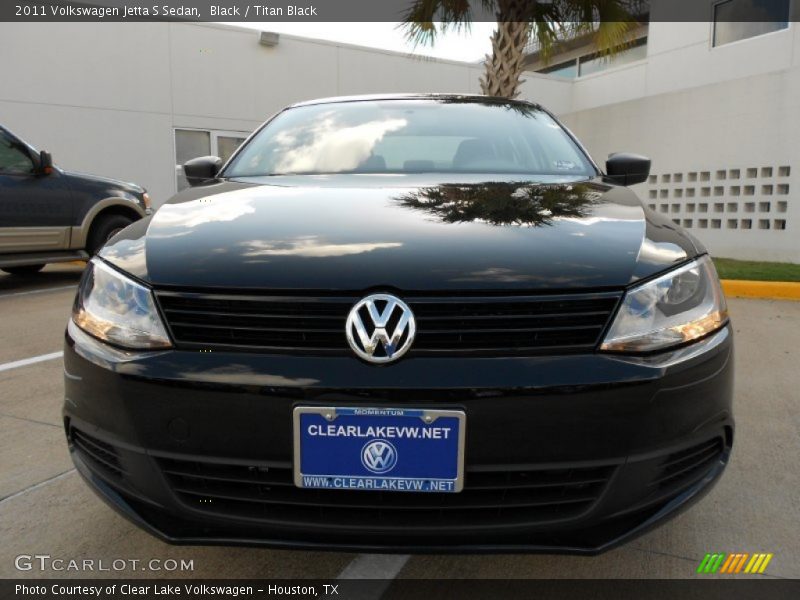 Black / Titan Black 2011 Volkswagen Jetta S Sedan