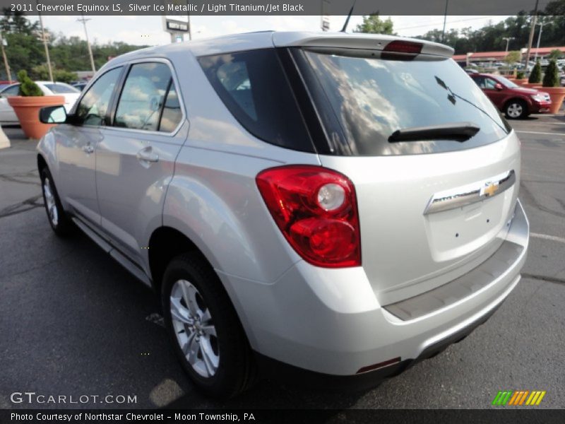 Silver Ice Metallic / Light Titanium/Jet Black 2011 Chevrolet Equinox LS