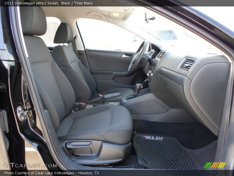 Black / Titan Black 2011 Volkswagen Jetta S Sedan