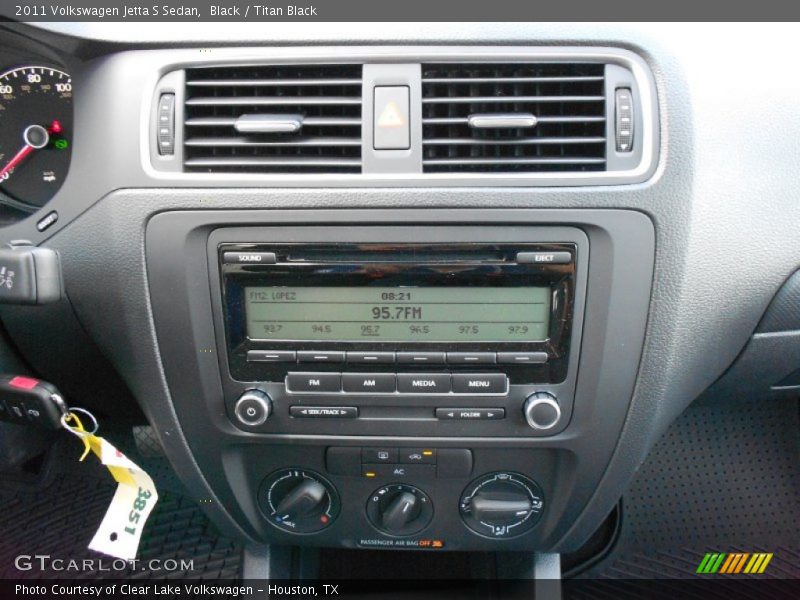 Black / Titan Black 2011 Volkswagen Jetta S Sedan