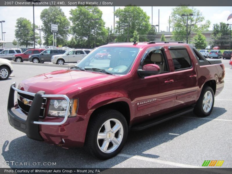 Front 3/4 View of 2007 Avalanche LTZ 4WD