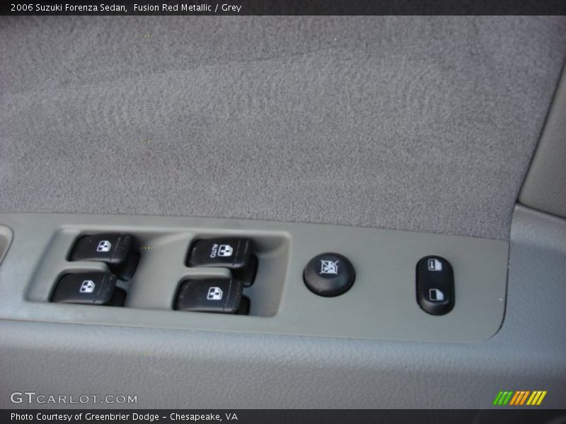 Fusion Red Metallic / Grey 2006 Suzuki Forenza Sedan