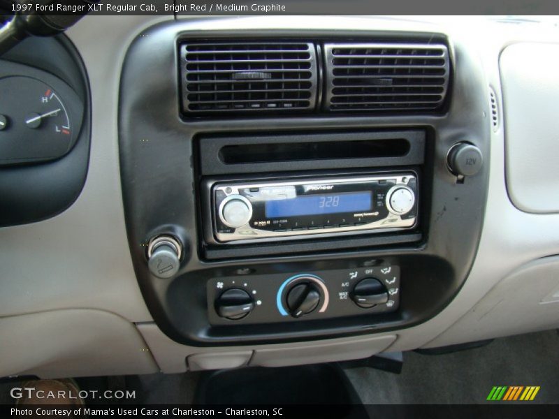 Controls of 1997 Ranger XLT Regular Cab