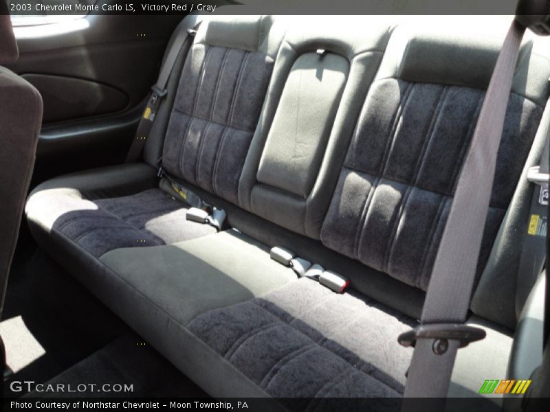Victory Red / Gray 2003 Chevrolet Monte Carlo LS