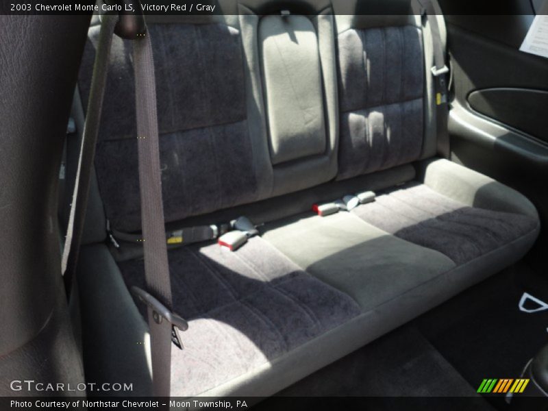 Victory Red / Gray 2003 Chevrolet Monte Carlo LS