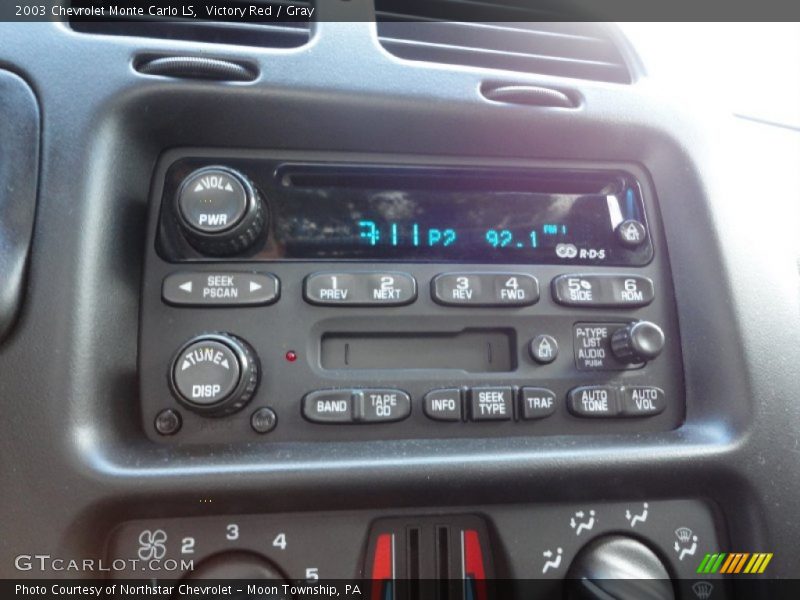 Victory Red / Gray 2003 Chevrolet Monte Carlo LS
