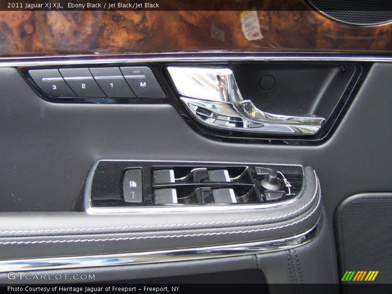 Ebony Black / Jet Black/Jet Black 2011 Jaguar XJ XJL