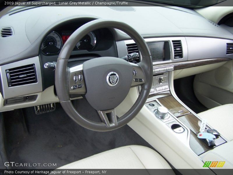Lunar Grey Metallic / Champagne/Truffle 2009 Jaguar XF Supercharged