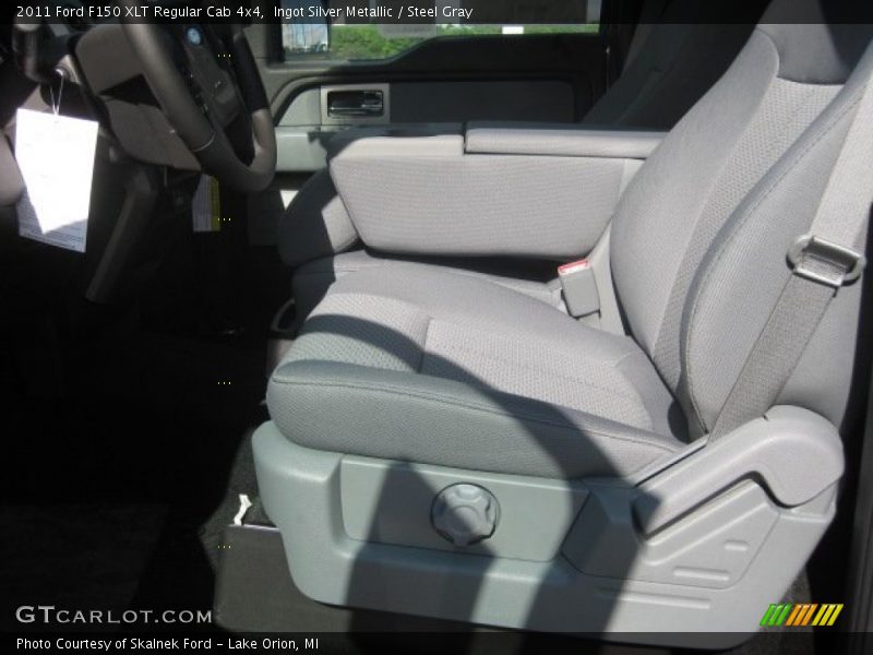 Ingot Silver Metallic / Steel Gray 2011 Ford F150 XLT Regular Cab 4x4