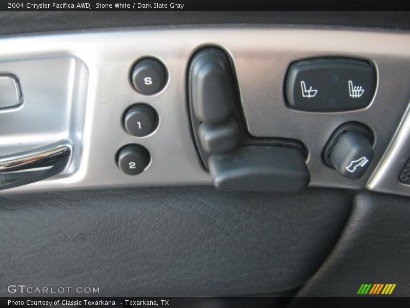 Stone White / Dark Slate Gray 2004 Chrysler Pacifica AWD