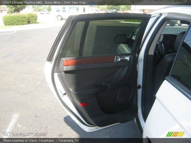 Stone White / Dark Slate Gray 2004 Chrysler Pacifica AWD