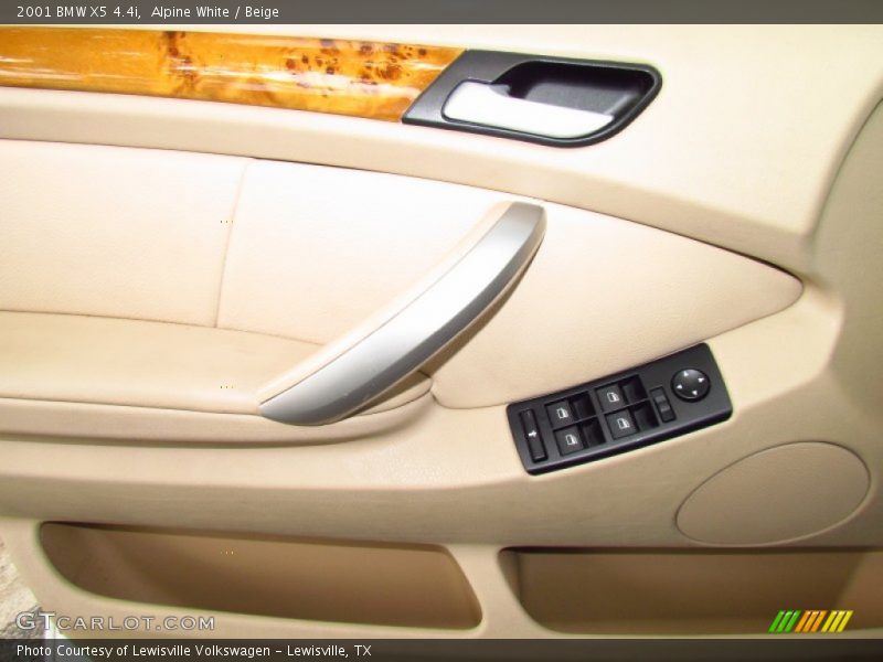 Alpine White / Beige 2001 BMW X5 4.4i