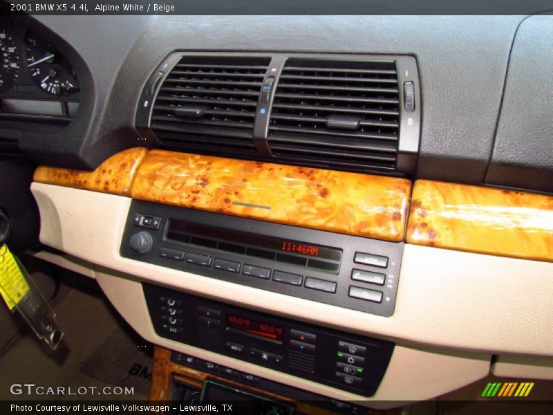 Alpine White / Beige 2001 BMW X5 4.4i