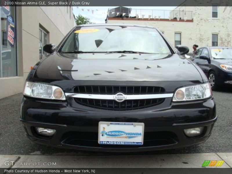 Super Black / Dusk Gray 2000 Nissan Altima GLE