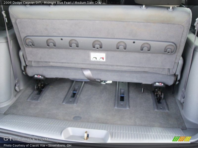 Midnight Blue Pearl / Medium Slate Gray 2006 Dodge Caravan SXT